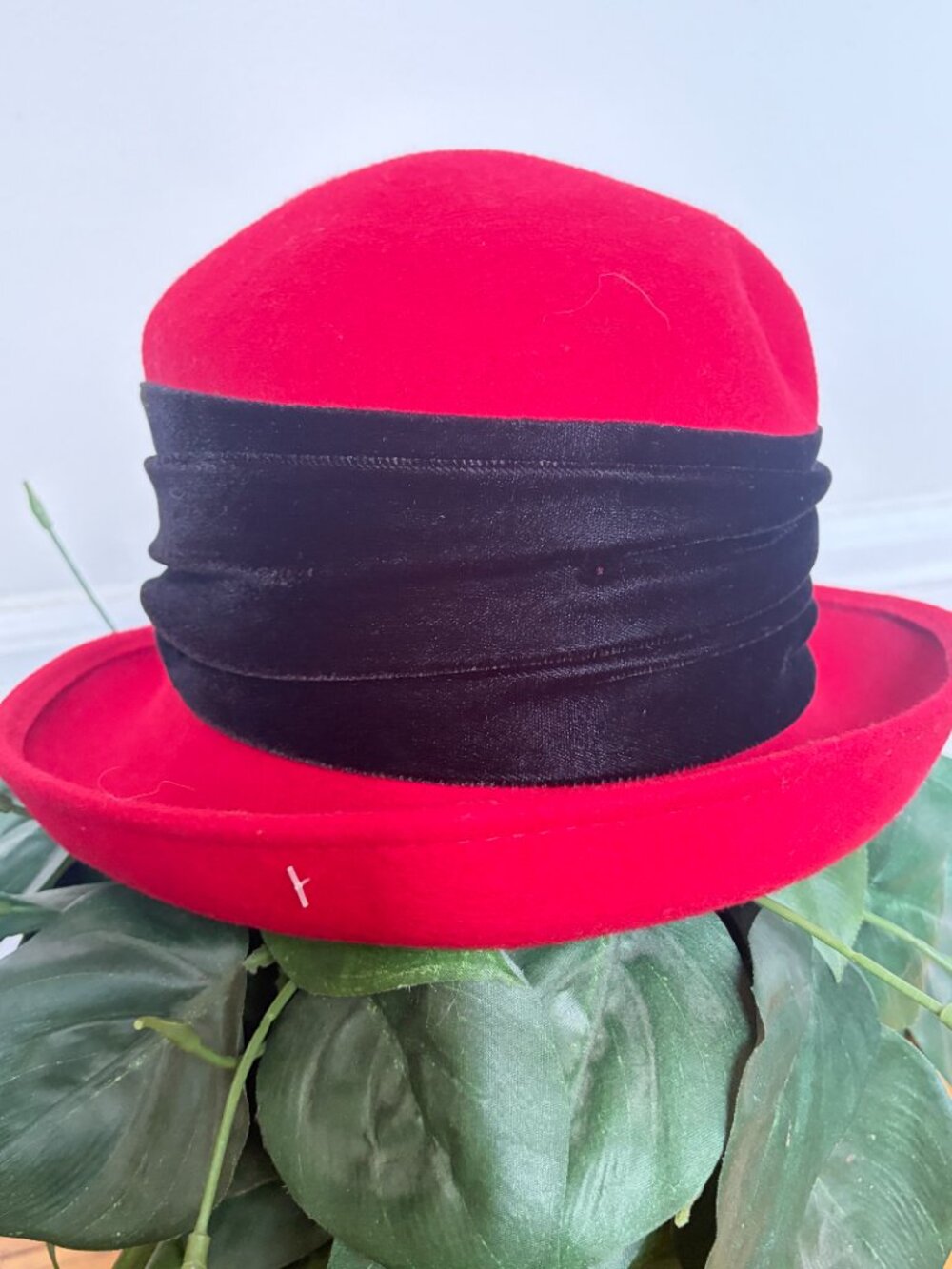 Galliano Sorbatti Red Rose Wool Hat Vintage Made in Italy - Picture 3 of 9
